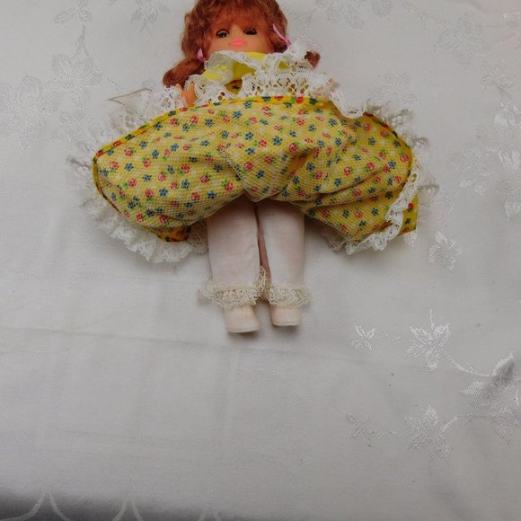 Vintage Gambina Doll #104 Yellow Dress with Tag Collectors - Picture 4 of 7
